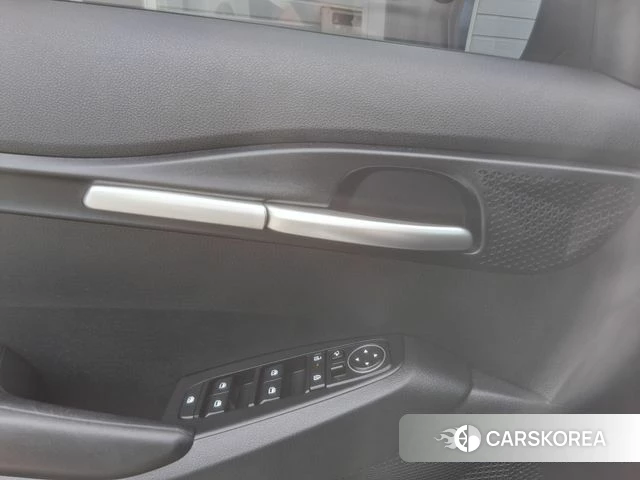 Kia The New Seltos 2023 Белый из Кореи, фото 2