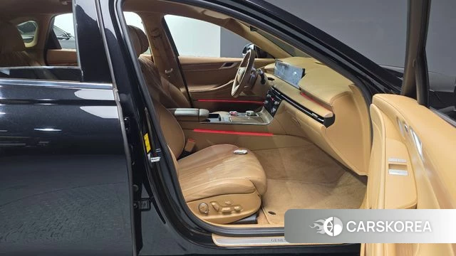 Genesis G80 (RG3) 2024 Черный из Кореи, фото 2