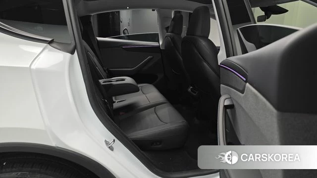 Tesla Model Y 2025 Белый из Кореи, фото 2