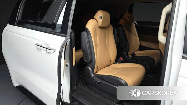 Kia Carnival 4th generation 2022 Белый из Кореи, фото 2
