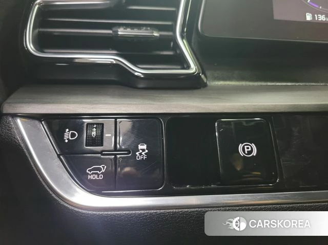 Kia Sportage 5th Generation 2022 Белый из Кореи, фото 2