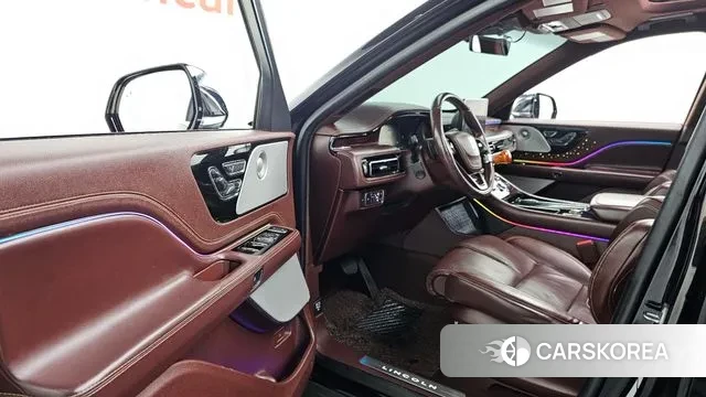 Lincoln Aviator 2nd generation 2020 Черный из Кореи, фото 2