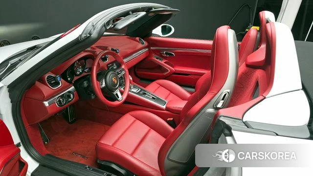 Porsche 718 Boxster 2022 Белый из Кореи, фото 2