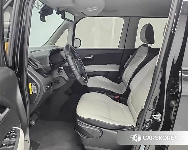 Kia The New Kia Ray 2023 Черный из Кореи, фото 2