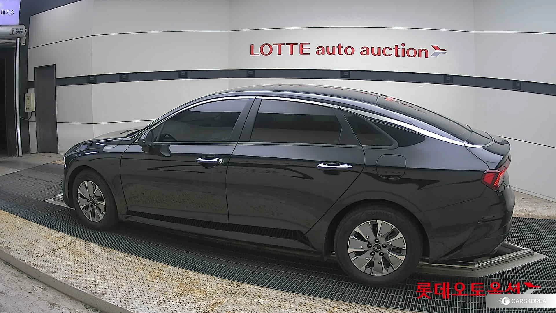 Kia K5 Hybrid 2022 Aurora Black Pearl из Кореи, фото 2