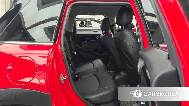Mini Cooper 2022 Красный из Кореи, фото 2