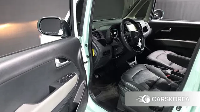 Kia The New Kia Ray 2023 Небесно-голубой из Кореи, фото 2