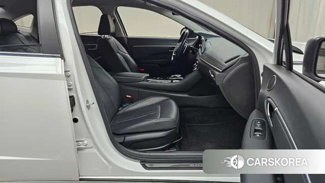 Hyundai Sonata (DN8) 2019 Белый из Кореи, фото 2