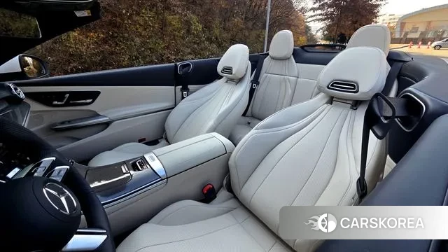 Mercedes-Benz CLE-Class C236 2025 Белый из Кореи, фото 2