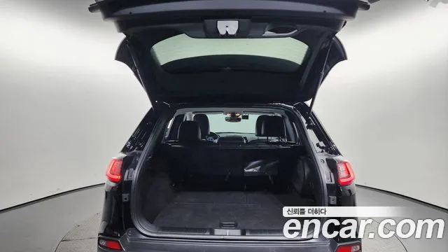 Jeep Cherokee (KL) id 2659181 из Кореи 2