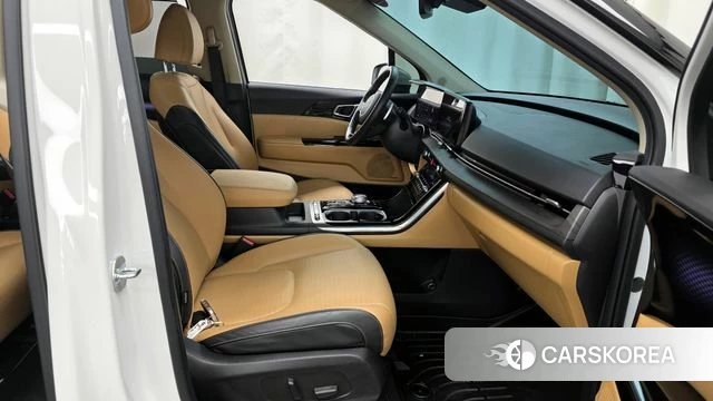 Kia Carnival 4th generation 2022 Белый из Кореи, фото 2