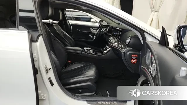 Mercedes-Benz CLS-Class C257 2019 Белый из Кореи, фото 2