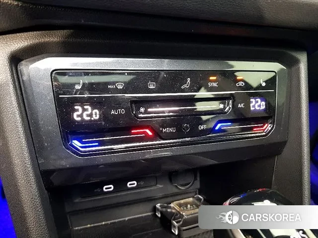 Volkswagen Tiguan second Generation 2021 Серый из Кореи, фото 2