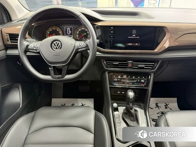 Volkswagen Tuyue 2022 Белый из Китая, фото 2
