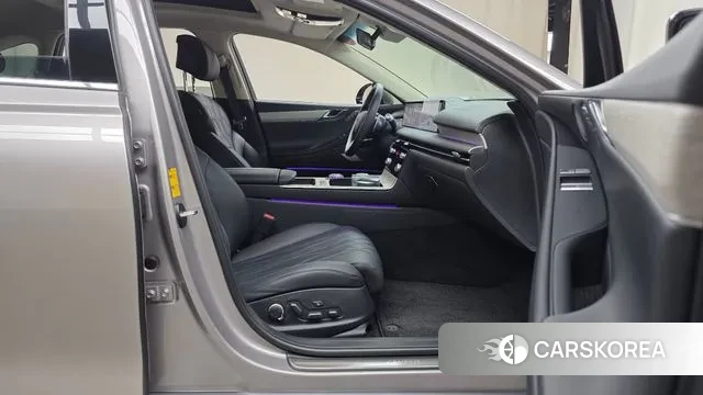 Genesis G80 (RG3) 2025 Серебряный из Кореи, фото 2