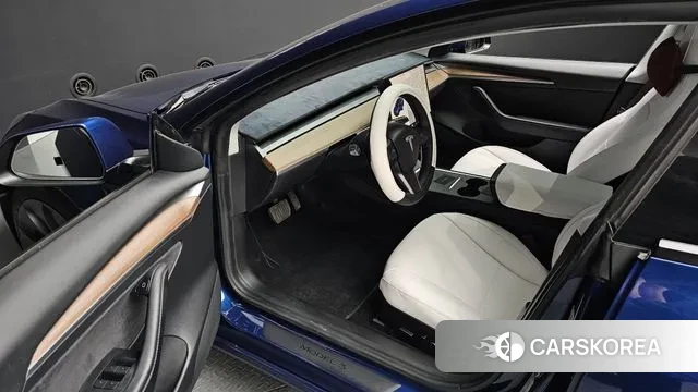 Tesla Model 3 2021 Синий из Кореи, фото 2