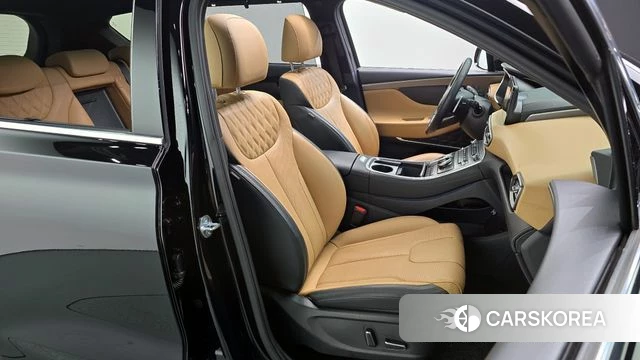 Hyundai The New Santa Fe 2023 Черный из Кореи, фото 2