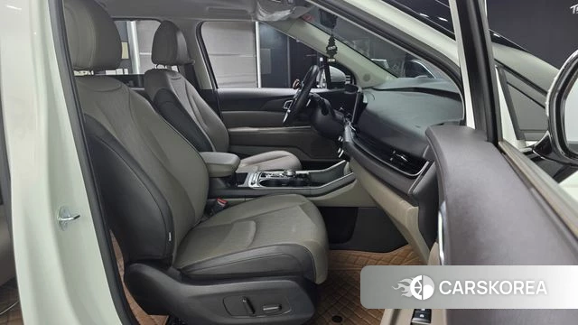 Kia The New Carnival 4th Generation 2025 Белый из Кореи, фото 2