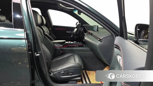 Genesis GV70 2021 Зеленый из Кореи, фото 2