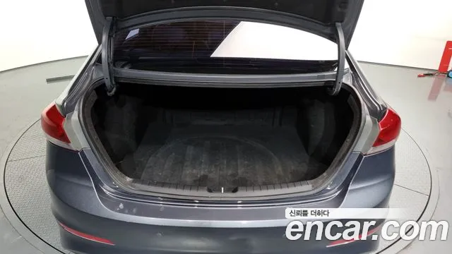 Hyundai Avante AD id 2680589 из Кореи 2