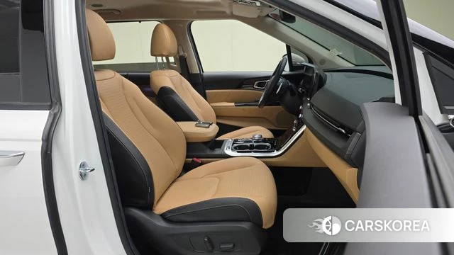Kia Carnival 4th generation 2022 Белый из Кореи, фото 2