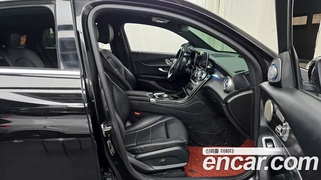 Mercedes-Benz GLC-Class X253 2019 Черный из Кореи, фото 2