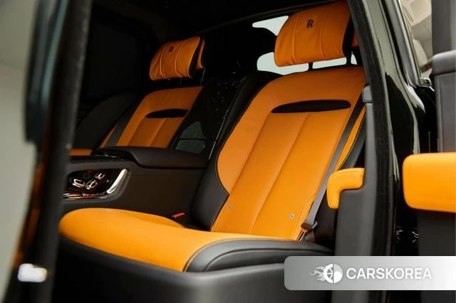 Rolls-Royce Cullinan 2023 Черный из Кореи, фото 2