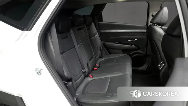 Hyundai Tucson Hybrid (NX4) 2023 Белый из Кореи, фото 2