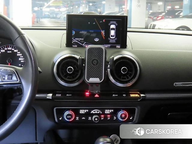 Audi New A3 2018 Черный из Кореи, фото 2