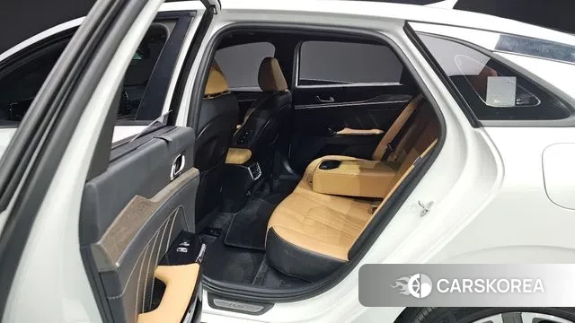 Kia K5 3rd generation 2020 Белый из Кореи, фото 2