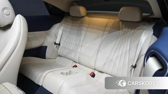 Mercedes-Benz E-Class W213 2021 Белый из Кореи, фото 2