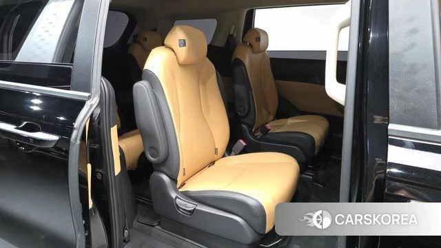 Kia Carnival 4th generation 2021 Черный из Кореи, фото 2