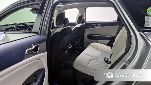 Kia Sportage 5th Generation Hybrid 2024 Серый из Кореи, фото 2