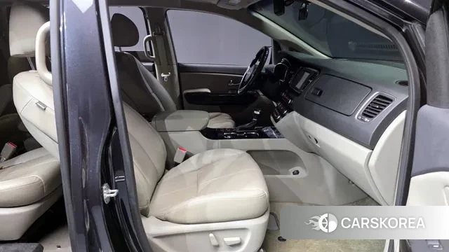 Kia The New Carnival 2018 Серый из Кореи, фото 2