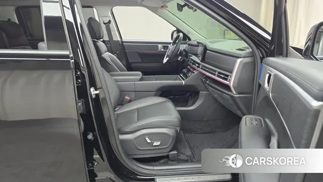 Hyundai Santa Fe (MX5) 2024 Черный из Кореи, фото 2