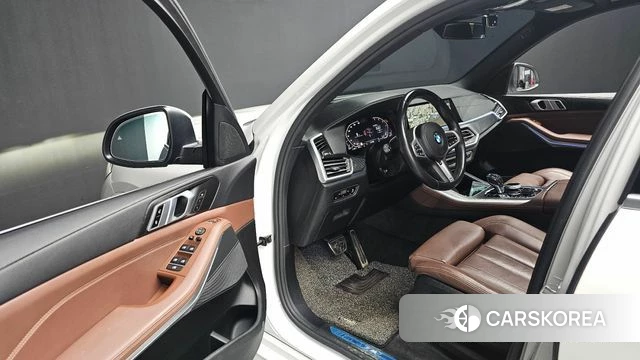 BMW X5 (G05) 2022 Белый из Кореи, фото 2