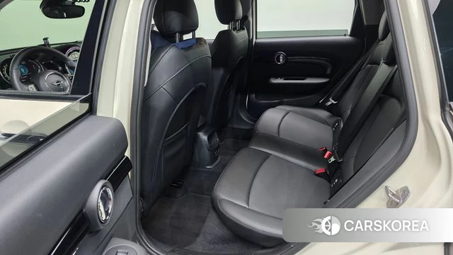 Mini Cooper Clubman 2021 Жемчужный цвет из Кореи, фото 2