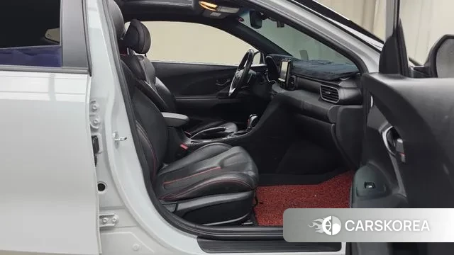 Hyundai Veloster (JS) 2019 Белый из Кореи, фото 2