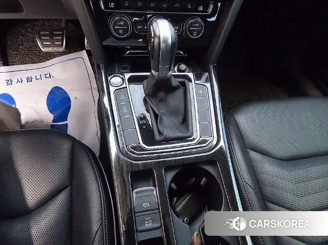 Volkswagen Arteon 2019 Черный из Кореи, фото 2