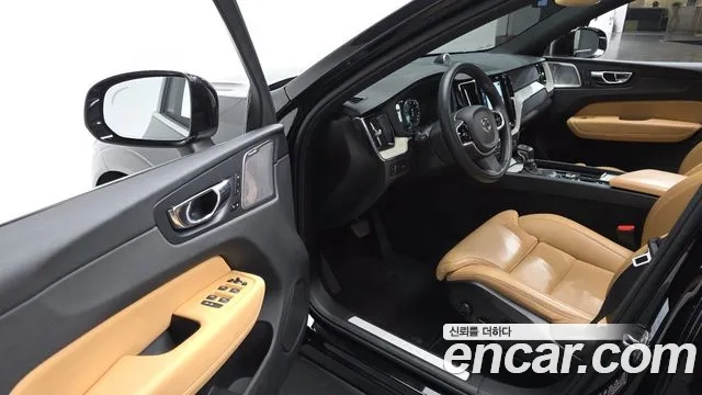 Volvo XC60 second Generation 2019 Черный из Кореи, фото 2
