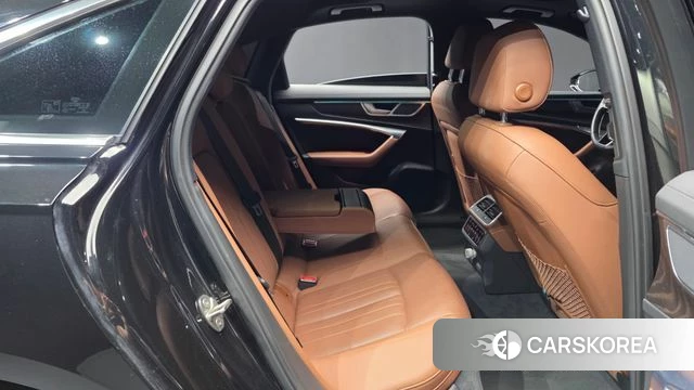 Audi A6 (C8) 2020 Черный из Кореи, фото 2