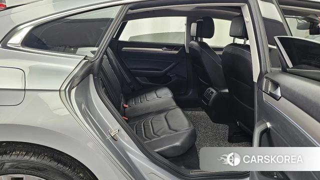 Volkswagen Arteon 2020 Серебряный из Кореи, фото 2