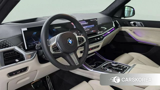 BMW X7 (G07) 2025 Белый из Кореи, фото 2