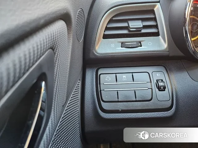 Ssangyong Tivoli Armor 2018 Серый из Кореи, фото 2