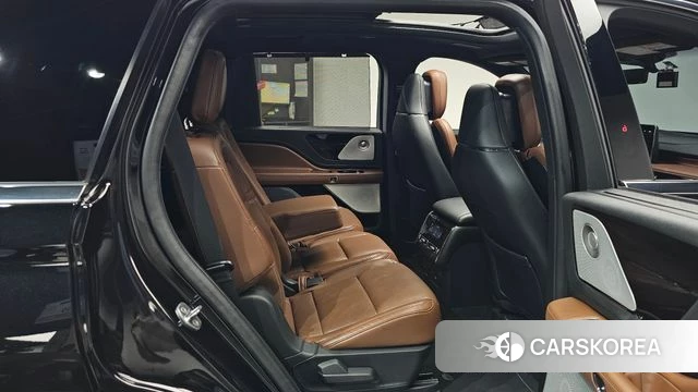 Lincoln Aviator 2nd generation 2021 Черный из Кореи, фото 2