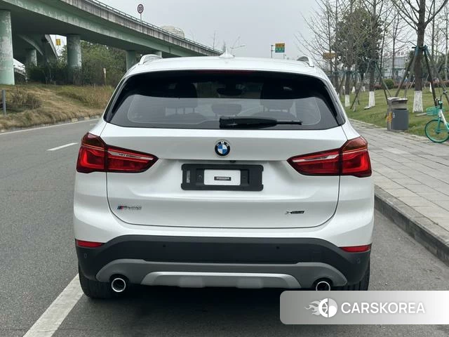 BMW X1 2019 Белый из Китая, фото 2