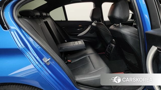 BMW 3 Series (F30) 2018 Синий из Кореи, фото 2