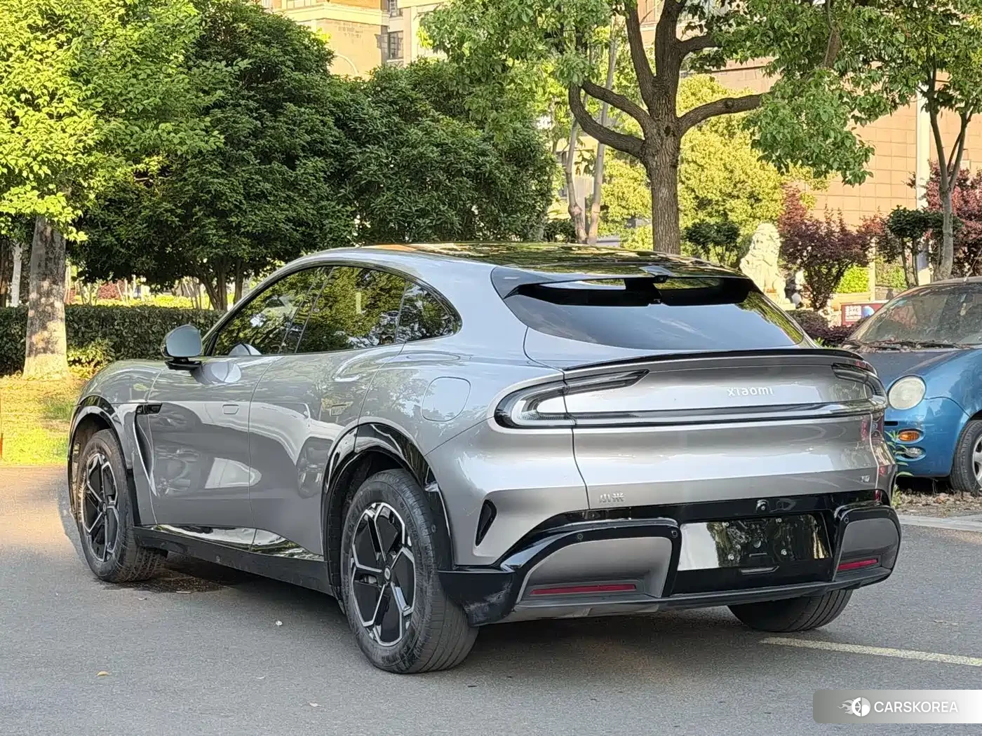 Xiaomi Car Xiaomi YU7 2025 Silver/gray из Китая, фото 2