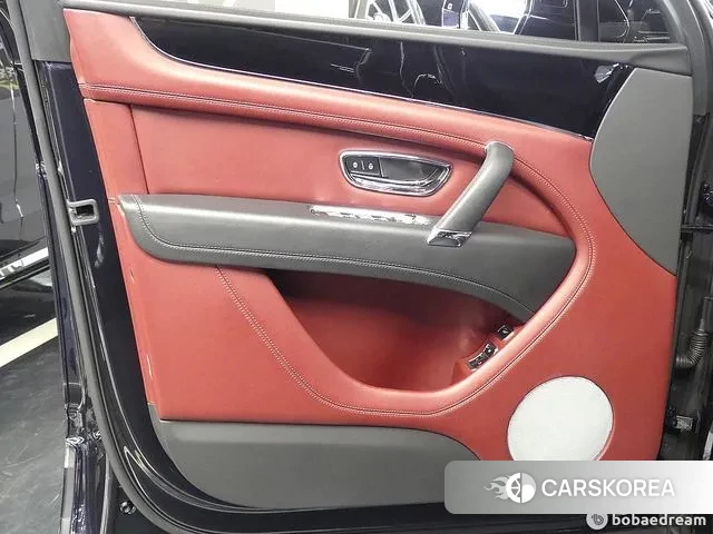 Bentley Bentayga 2020 Синий из Кореи, фото 2