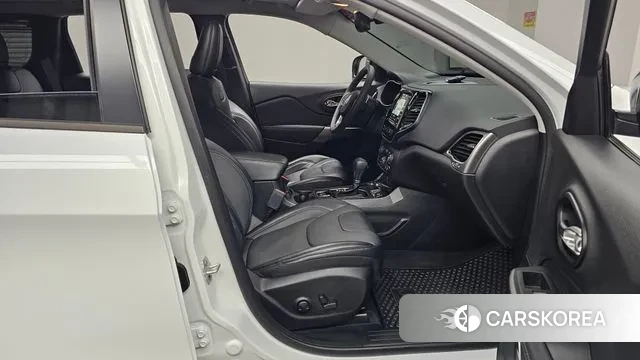 Jeep Cherokee (KL) 2022 Белый из Кореи, фото 2